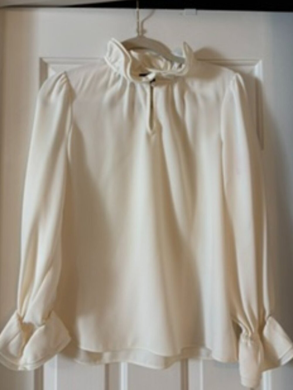 Romantic and sexy JCrew creme blouse size S